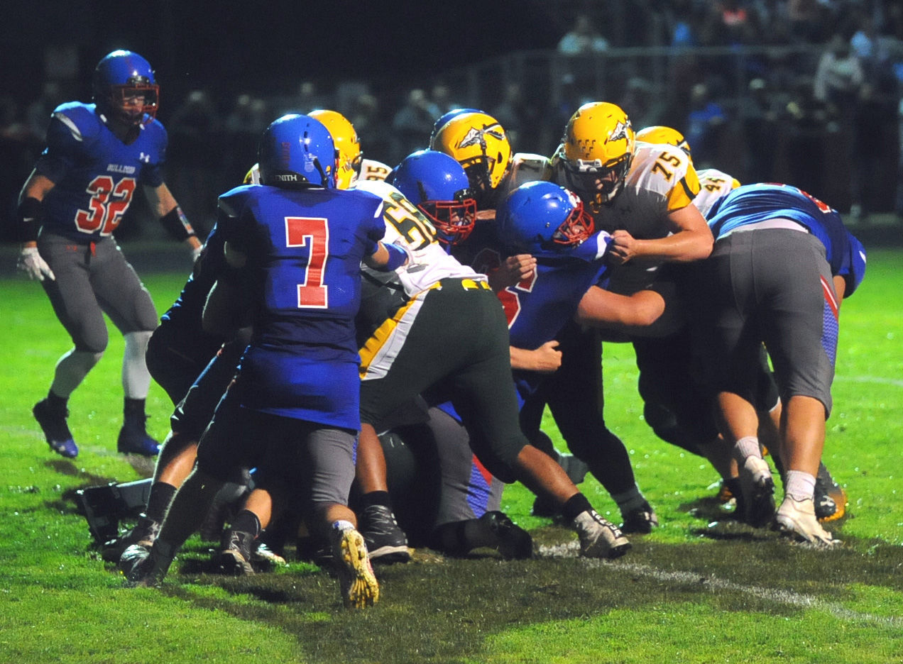 Football -- Ravena at South High